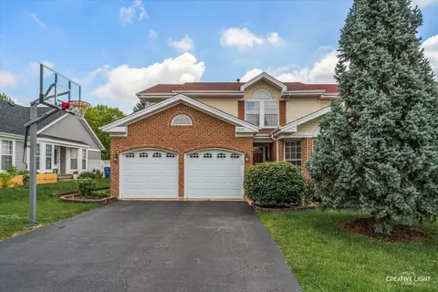 1005 Georgian Pl #1005, Bartlett, IL 60103