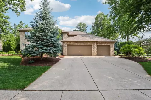 Exterior - 11624 Kluth Ct, Mokena, IL 60448 photo 2 of 10