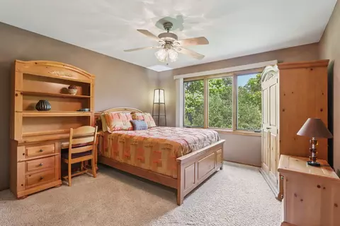 Bedroom - 11624 Kluth Ct, Mokena, IL 60448 photo 2 of 4