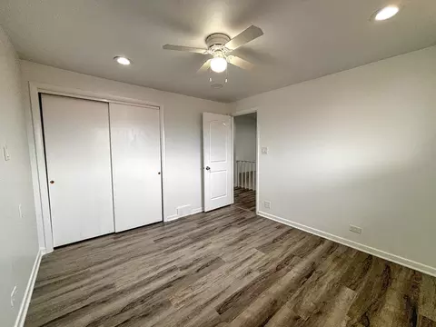 8664 Gregory Ln #E, Des Plaines, IL 60016 photo 7