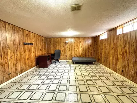8664 Gregory Ln #E, Des Plaines, IL 60016 photo 12