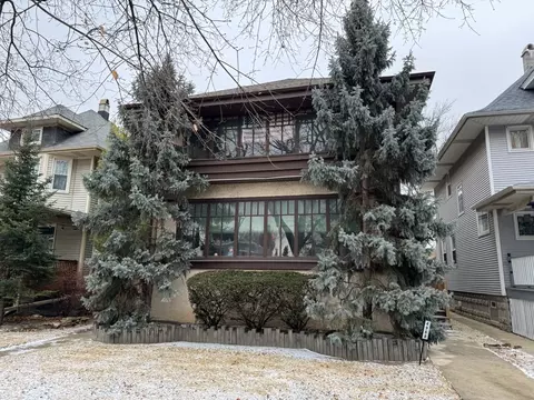 Undisclosed, Chicago, IL 60641