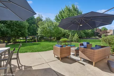 Exterior - 24231 Eagle Chase Dr, Plainfield, IL 60544 photo 2 of 4