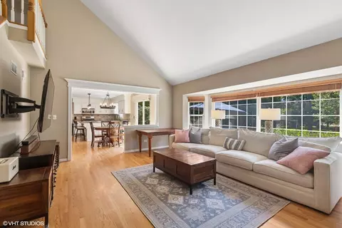 Living - 24231 Eagle Chase Dr, Plainfield, IL 60544 photo 2 of 2
