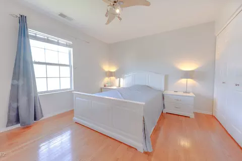 704 Danielle Ct, Naperville, IL 60565 photo 25