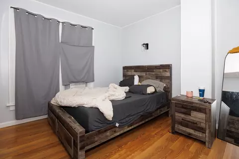 Bedroom - 211 E Mulberry St, Bloomington, IL 61701 photo 1 of 3