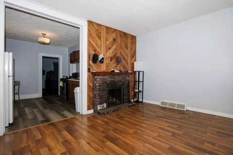 Living - 211 E Mulberry St, Bloomington, IL 61701 photo 3 of 3