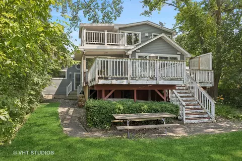 25977 Myrtle Ln, Ingleside, IL 60041 photo 2