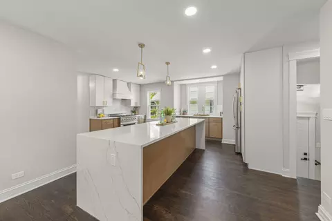 Kitchen - 342 Franklin Ave, River Forest, IL 60305 photo 1 of 5