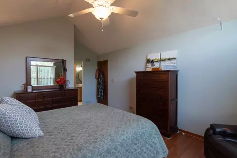 Bedroom - 3250 Mini Dr, Wadsworth, IL 60083 photo 4 of 13
