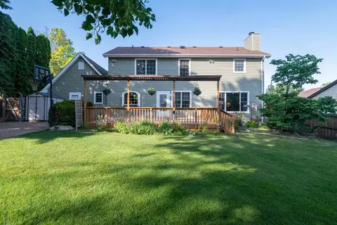 Exterior - 3250 Mini Dr, Wadsworth, IL 60083 photo 12 of 13