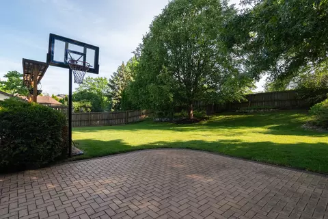 Exterior - 3250 Mini Dr, Wadsworth, IL 60083 photo 7 of 13