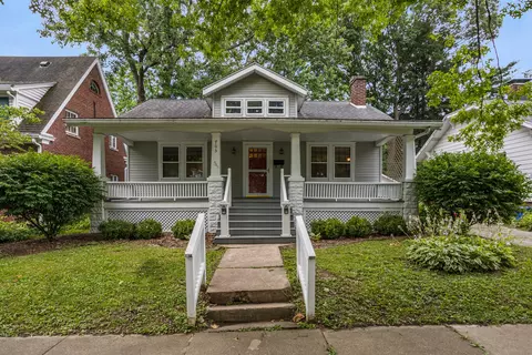 705 Arlington Ct, Champaign, IL 61820