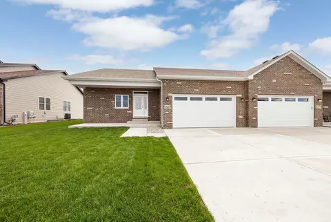 25133 S Westwind Dr, Channahon, IL 60410