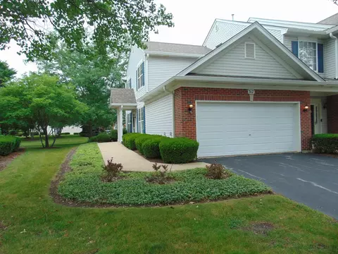 317 Grape Vine Trl #5, Oswego, IL 60543