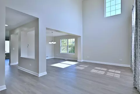 2434 White Barn Rd, Aurora, IL 60502 photo 8