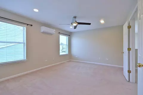 2434 White Barn Rd, Aurora, IL 60502 photo 28