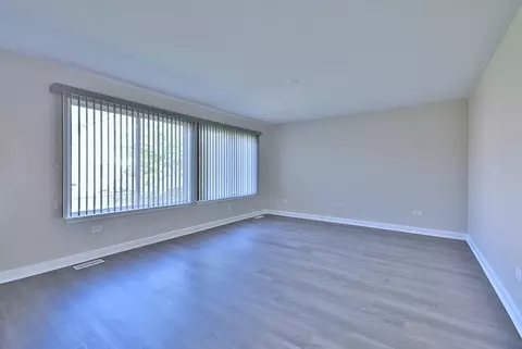2434 White Barn Rd, Aurora, IL 60502 photo 15