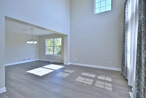 2434 White Barn Rd, Aurora, IL 60502 photo 7