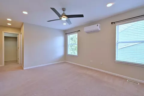 2434 White Barn Rd, Aurora, IL 60502 photo 27