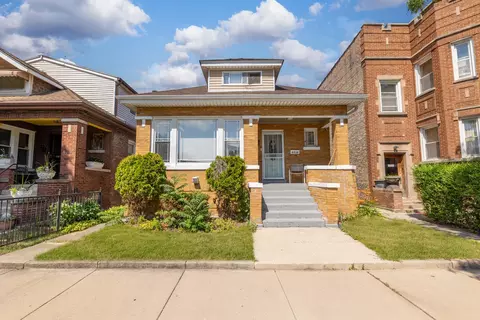 8212 S Justine St, Chicago, IL 60620