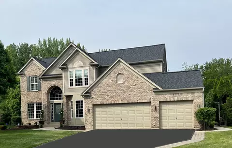 25023 W Prairie Grove Dr, Plainfield, IL 60585