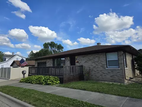 418 Russell St, Joliet, IL 60435