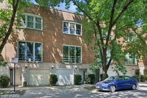 1356 W Fletcher St, Chicago, IL 60657