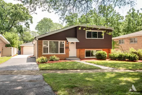 9023 Tulley Ave, Oak Lawn, IL 60453