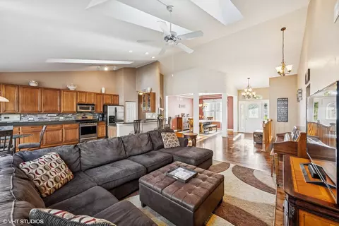 25355 Spring St, Manhattan, IL 60442 photo 11
