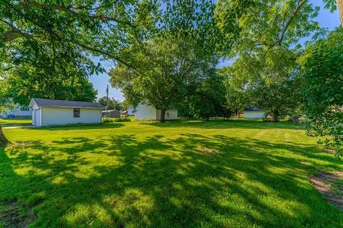 102 S Oak St, Arrowsmith, IL 61722 photo 34