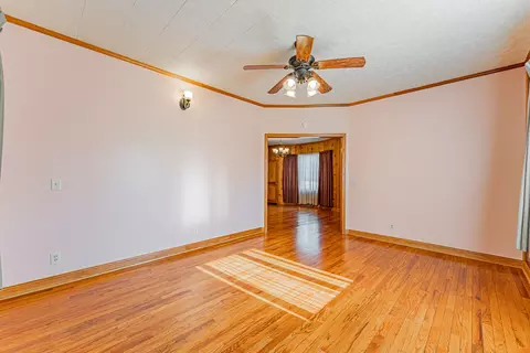 102 S Oak St, Arrowsmith, IL 61722 photo 10