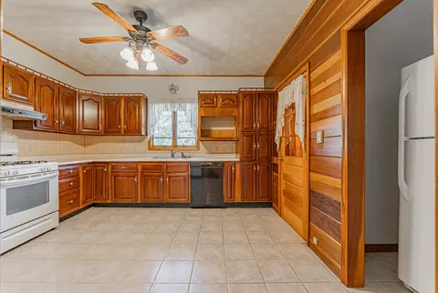 102 S Oak St, Arrowsmith, IL 61722 photo 15