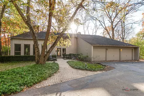 1849 Robinwood Ln, Riverwoods, IL 60015