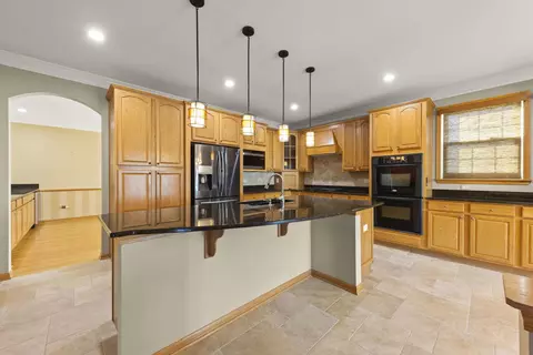 2811 Haven Ct, Naperville, IL 60564 photo 6
