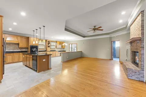 2811 Haven Ct, Naperville, IL 60564 photo 4