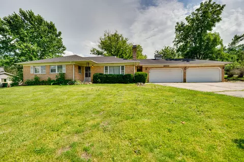 16665 W 135th St, Lemont, IL 60439