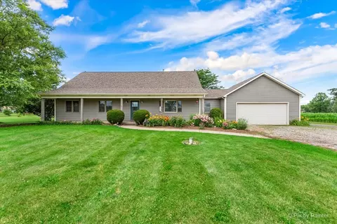 15 N166 French Rd, Hampshire, IL 60140