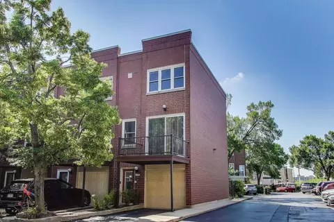 1728 W Terra Cotta Pl #D, Chicago, IL 60614