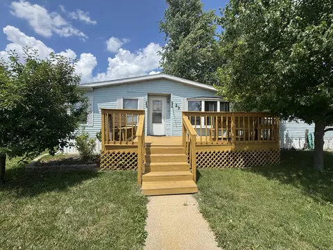 23 Maple Rdg, Manteno, IL 60950