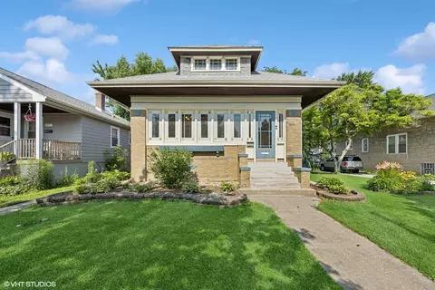 1023 Lathrop Ave, Forest Park, IL 60130