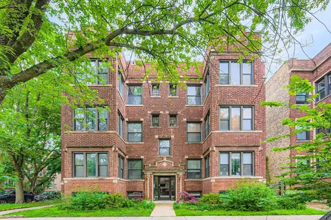 6457 N Bosworth Ave #2, Chicago, IL 60626
