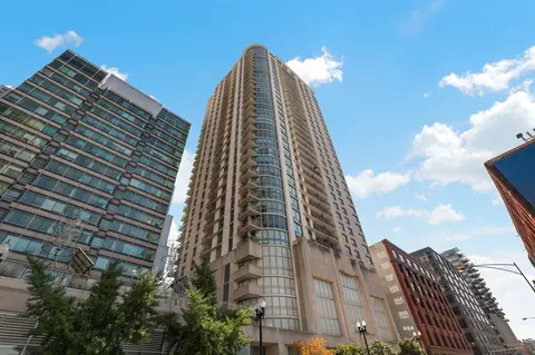 125 S Jefferson St #2603, Chicago, IL 60661