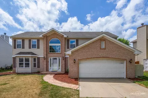 2175 Jordan Ln, Elgin, IL 60123