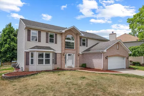 2175 Jordan Ln, Elgin, IL 60123 photo 3