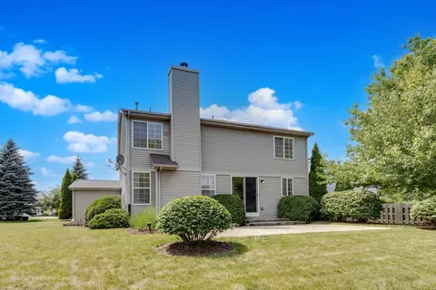 Exterior - 6 Providence Ct, Cary, IL 60013 photo 5 of 5
