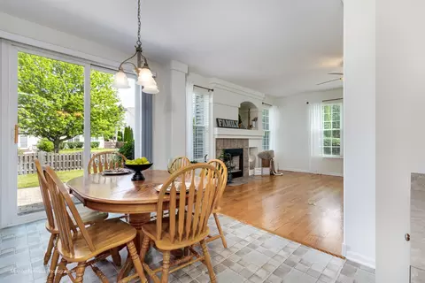 Dining - 6 Providence Ct, Cary, IL 60013 photo 3 of 3