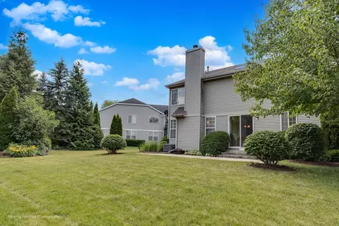 Exterior - 6 Providence Ct, Cary, IL 60013 photo 4 of 5