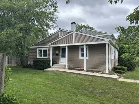 Undisclosed, Schaumburg, IL 60194