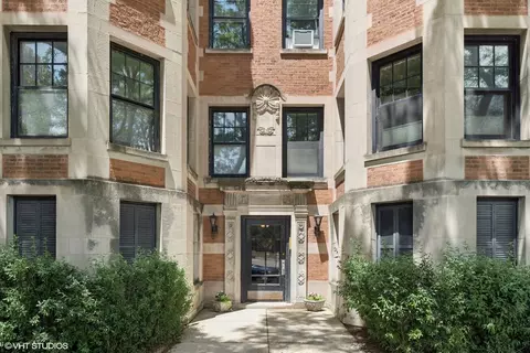 622 W Waveland Ave #2W, Chicago, IL 60613